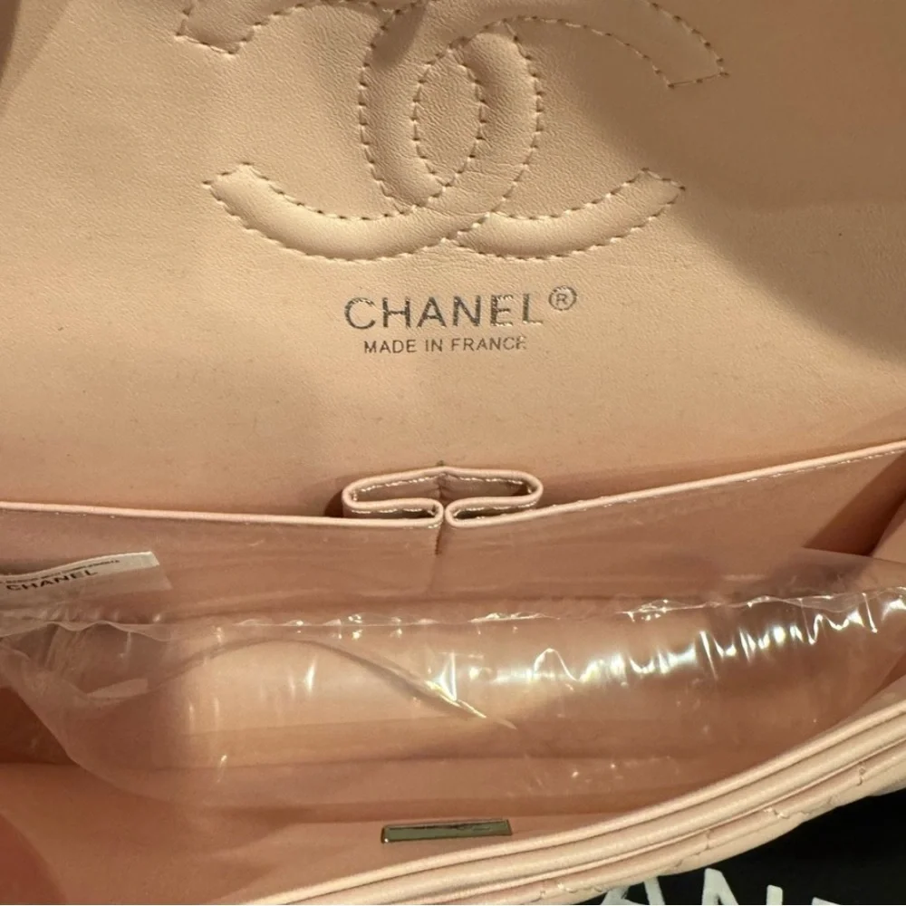 Pink Quilted Women Bag - Picture 5 of 10